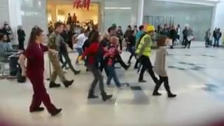 Sunshine on Leith THE MUSICAL Flashmob