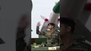 INDIAN REPUBLIC DAY    INDIAN ARMED FORCES PARADE    REPUBLIC DAY PARADE    SCB STATUS WORLD    mp4