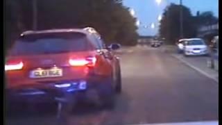 ️⭐⭐⭐Brutal Audi RS6 RAMS two Police cars men in balaclavas manage to escape! 560 HP quattro power!