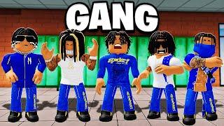 I Created a GANG in Roblox Fight In a School