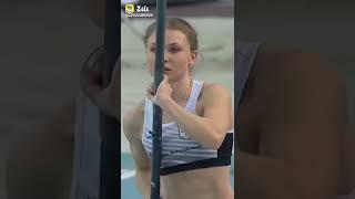 Chira Sistermann is a 18 year old beautiful german pole valuter