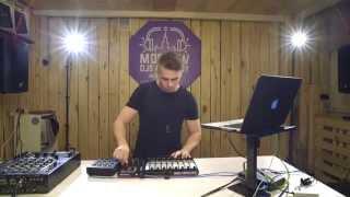 LEO N - Special For Moscow DJs Academy (Uppercuts)