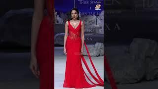 Sobhita Dhulipala Walk On Ramp For Designer Tarun Tahiliani At Lakme Fashion Week 2023