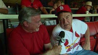 PIT@STL: Goodman tosses the ceremonial first pitch