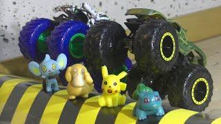 Hot Wheels Monster Trucks vs Pokemon\Corrida de Monster Trucks Hot Wheels\Carrera de Monster Trucks