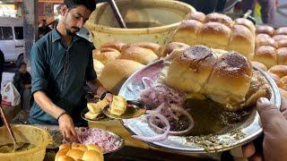 BEST BUN KABAB IN KARACHI | 70 Years old Bun kabab Shop | Amazing Street Food of Pakistan