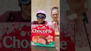 Пробуем новый вкус Choco Pie персик  #chocopie #перски #nhatrang #vietnam #travel #vibe #food