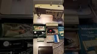 Singer Sewing Machine Zig Zag Model 457 Stylist Sewing Machine Working.