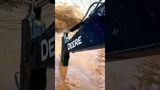 #dredging #excavator #digger #construction #komatsu #heavyequipment
