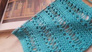 Вертикальный ажурный узор спицамиknitting pattern.