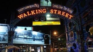 Лучший продавец мороженого на Walking street.