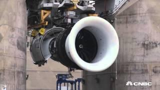 WATCH: World's largest engine test | CNBC International