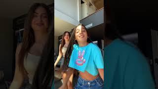 Disparatik tok de Ladyabril y Andreíta #youtubeshorts #friends #parati #viralvideos