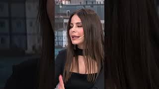 Simge Sağın: "Evlilik ve Çocuk Bana Çok Korkutucu Geliyor..." #shorts #simgesağın #simge