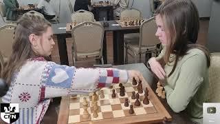 Pinkamena (1864) vs WFM Fatality (1915). Chess Fight Night. CFN. Blitz