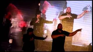 Wwe superstar- The Big Show dancing..live in India!