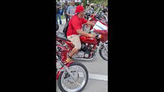 Z1R burnout Leaving frost park Bike show