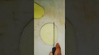 Aloo ka bhujiya easiest way mai kaise katein #viral #shorts #cooking  #sangeetasoni