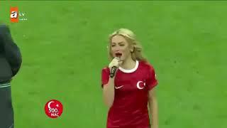 Hadise adama göt atıyor xd:) #hadise #football