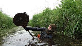 Нашли солдата с оружием в руках в Железной реке