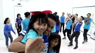 Takupaz dance crew 