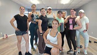 CARDIO DANCE WITH CLAU & PATY está en vivo