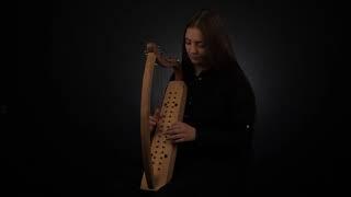 Romanesque harp by Jack harps