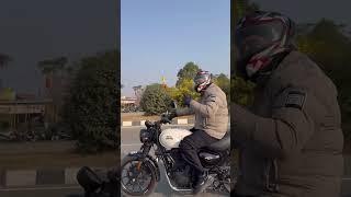 Riderz. #bikeblogger #sundaybikeride #sundaybikeride