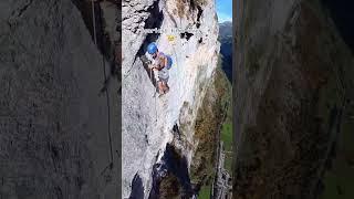 Would you do this hike?  #scaryhike #ontheedge #mountainclimbing