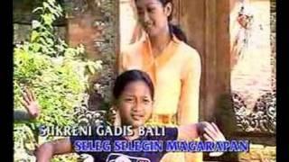 lagu bali:widi widiana-sukreni gadis bali