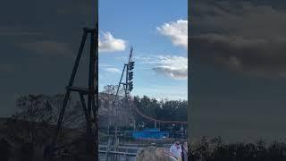 Beyond Vertical Spike! | Ice Breaker, SeaWorld Orlando | Premier Rides Swing Launch Coaster