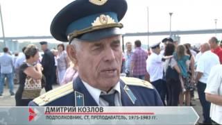 Чтобы отпраздновать полувековой юбилей барнаульского летного училища, гости прилетели со всей России
