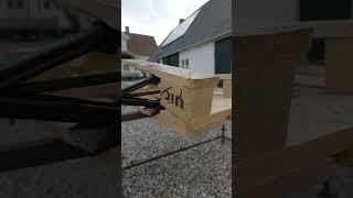 take a pallet apart without breaking it