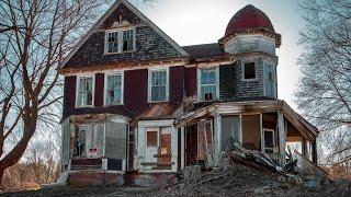 We Explored an Abandoned Victorian House with everything left behind!