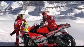 Valentino Rossi and Nicky Hayden unveil the 2011 Ducati Desm