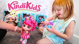 PRETEND PLAY with MOM!! Shopping Routine with my new Kindi Kids toys!