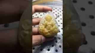 #翡翠 自己雕刻的黄财神翡翠缅甸玉#shorts