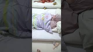 ENAKNYA KALO ISTRI TIDUR PAKE DASTER