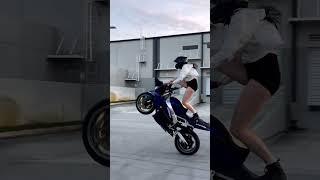 STUNTGIRL