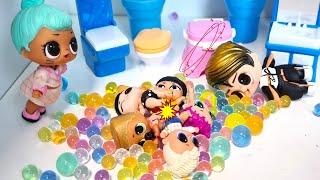 THE PILE IS SMALL IN KINDERGARTEN LOL SURPRISE! ORBIS!Funny dolls CARTOONS Darinelka