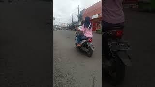 ke pasar dulu
