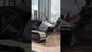 DEVELON Concept-X2 autonomous dozer at ConExpo #develon #doosan #dozer