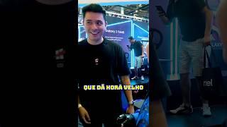 FUI DESAFIADO A PEDIR UM AUTÓGRAFO PRO FLAKESPOWER NA BRASIL GAME SHOW 2023 #bgs #brasilgameshow