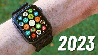 Apple Watch Series 4 in 2023 Review - Value KING??