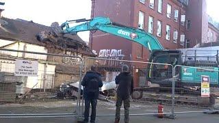 Demolition First Bit Of The Joke Shop Goes Blackpool  11/03/2025