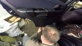 Mitsubishi Pajero Pinin disassembly door (Mitsubishi Pajero Pinin разборка дверей)