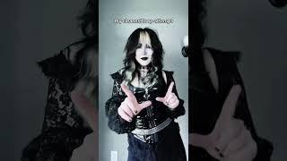 My Cleanest Loop Attmept #goth #tradgoth #tradgothmakeup #loop #cleanloop #gothic #gothgirl