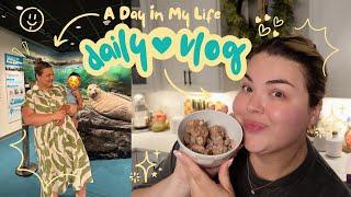 BABY’S FIRST AQUARIUM VISIT, NEW HEALTHY DESSERT RECIPE + WALMART SHOPPING | VLOG