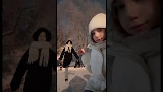 ️️#trend #tiktok #challenge #kpop #dance #trending #snow #newyear #2025 #christmas #inpublic