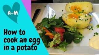 How to cook an egg in a potato